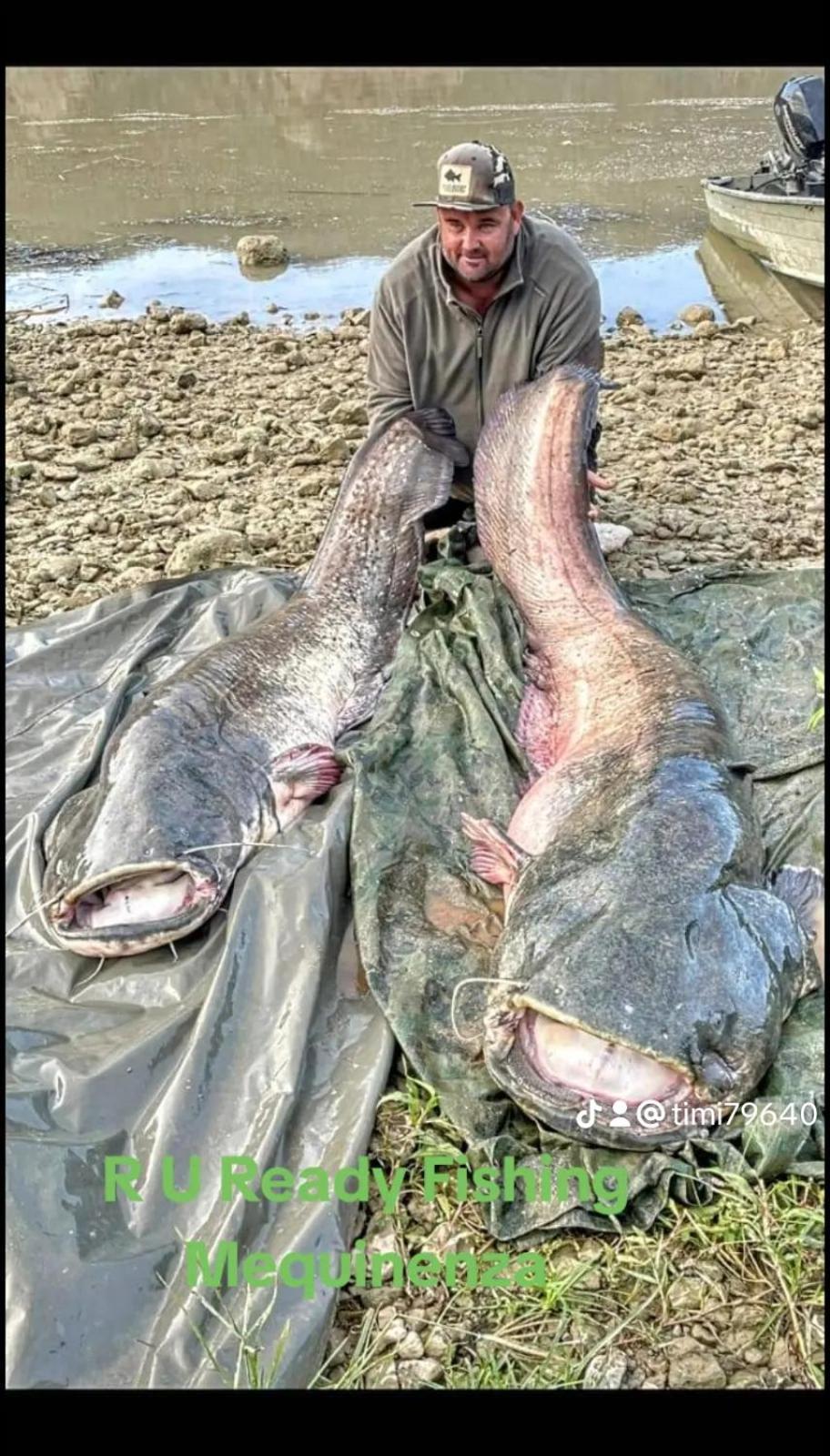 R U Ready Fishing, River Ebro Mequinenza Extérieur photo